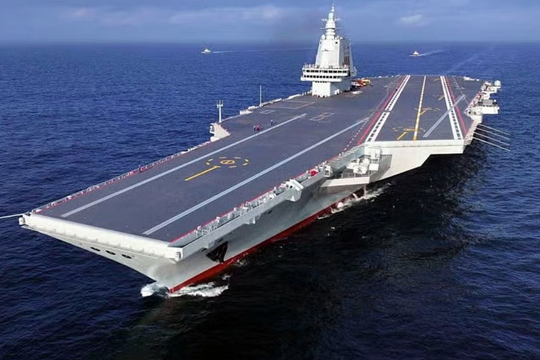 Tàu sân bay hạt nhân Trung Quốc mang pháo điện từ nhanh gấp 5 lần âm thanh?