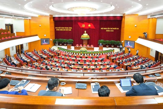 Nghiên cứu không bố trí người địa phương đứng đầu cơ quan kiểm sát, toà án, thuế