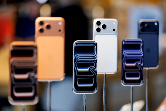 Apple định ra mắt iPhone gập và 18 Pro trước bản tiêu chuẩn, phá vỡ truyền thống
