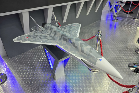 Lộ diện Su-75 không người lái tại Dubai: Siêu tiêm kích tàng hình Nga có gì đặc biệt?