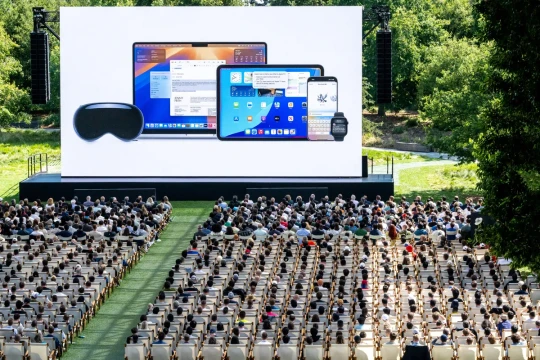 iOS 27: Apple tập trung vào chất lượng và bước tiến về AI cho iPhone gập