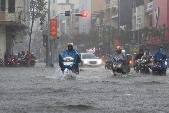 Thời tiết hôm nay 27.11: Bão số 15 khó lường, nguy cơ gây mưa lớn diện rộng