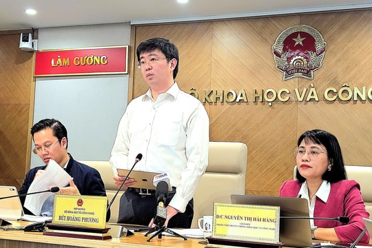 Thứ trưởng Bộ KH&CN Bùi Hoàng Phương lưu ý về bản đồ cứu hộ tự phát