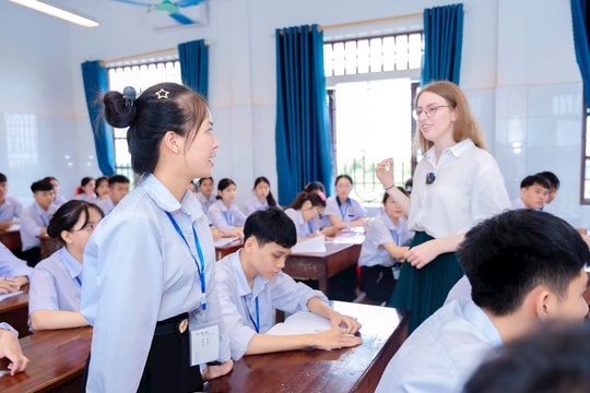 Trường THPT Đoàn Kết tiên phong đưa tiếng Anh thành ngôn ngữ thứ hai