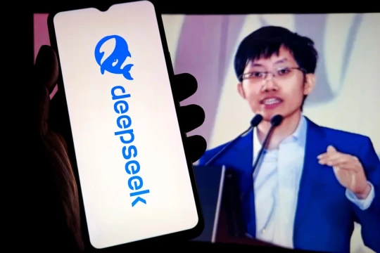 CEO DeepSeek vào top 10 người định hình khoa học năm 2025 do R1 gây chấn động