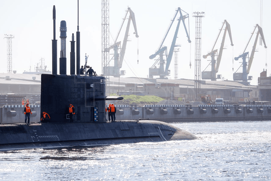 B-587 Velikiye Luki - con tàu ngầm 'lận đận' nhất nước Nga
