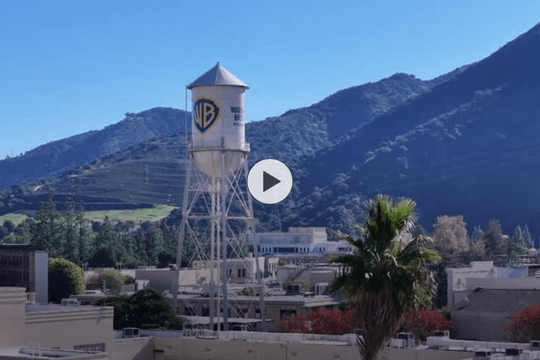 Warner Bros Discovery nói 'không' với Paramount: Cuộc chơi đã tạm ngã ngũ