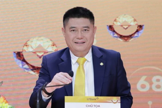 Ông Nguyễn Đức Thụy thôi làm Chủ tịch HĐQT LPBank