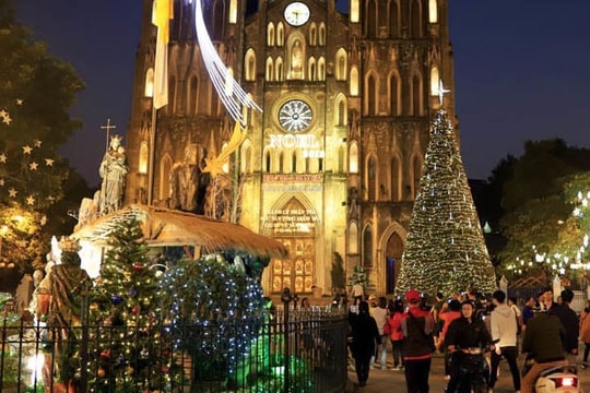 Thời tiết hôm nay 23.12: Không khí lạnh mạnh tràn xuống nước ta đêm Noel