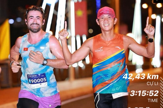 Giới chạy bộ sốc trước tin VĐV Ironman hàng đầu Việt Nam đột quỵ