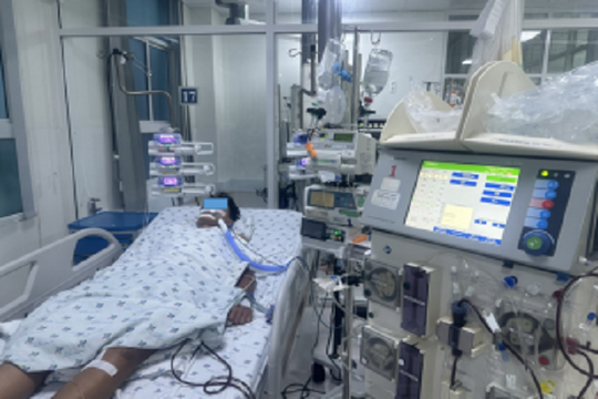Bé trai TP.HCM mắc sốt xuất huyết siêu hiếm: 44 năm chỉ có 70 ca