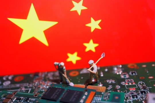 Trung Quốc bắt các hãng chip dùng 50% thiết bị nội địa
