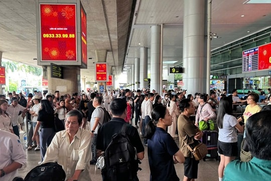 Tết Dương lịch 2026: Khi 'mắt thần' AI giải bài toán ùn tắc nghìn tỉ