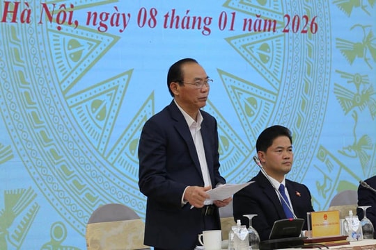 Lát vỉa hè cuối năm, đốt rác… khiến ô nhiễm không khí thêm trầm trọng