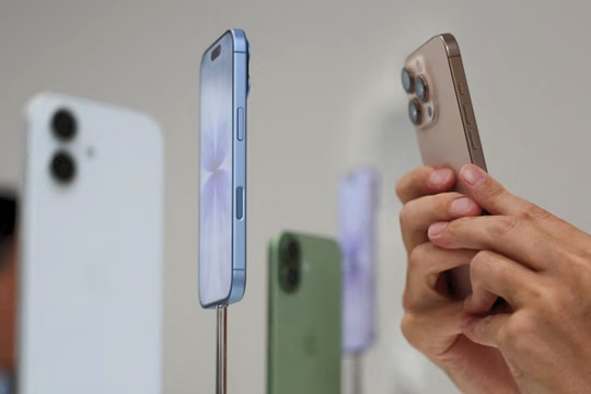 Apple dẫn đầu thị trường smartphone toàn cầu 2025, vượt Samsung và Xiaomi