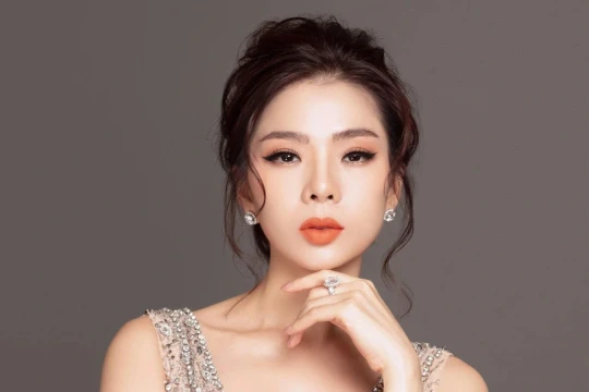 Lệ Quyên - một câu nói xóa đi trăm câu hát đẹp