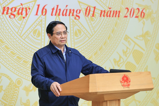 Thủ tướng: Bình yên đã hồi sinh ở những xóm làng từng tan hoang do bão lũ
