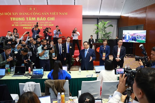 Thủ tướng Phạm Minh Chính: Tập trung thông tin về những nội dung chính, những điểm mới của Đại hội