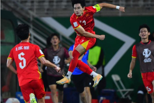 U23 Việt Nam hạng ba châu Á 2026: Khi lời khen trở thành 'liều thuốc độc'