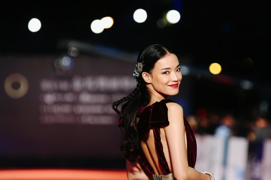 Thư Kỳ: mất 28 năm để từ 'biểu tượng gợi cảm' trở thành đạo diễn