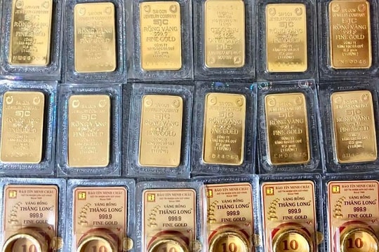 Giá vàng vượt ngưỡng 180 triệu, đỉnh cao chưa từng có!