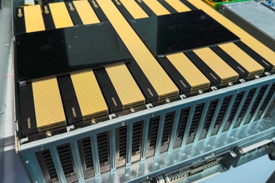 Trung Quốc phê duyệt vài trăm nghìn chip Nvidia H200 cho 3 gã khổng lồ công nghệ