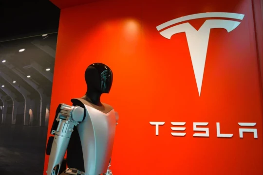 Mạng lưới nhà cung cấp Trung Quốc đứng sau robot hình người của Elon Musk