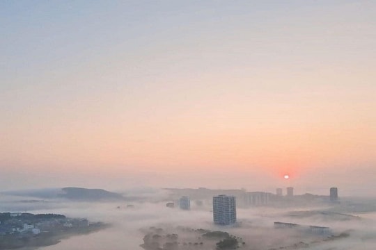 Thời tiết hôm nay 4.2: Nắng ấm đan xen sương mù - diễn biến lạ tại 3 miền