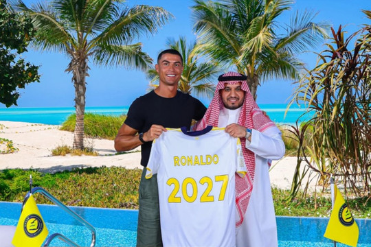 Nhà giàu cũng khóc ở Saudi Pro League: Khi Ronaldo, Benzema, Kanté nổi loạn vì bất công trong hệ sinh thái PIF