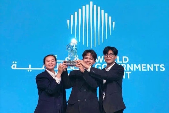 Lần đầu tiên đại diện Việt Nam giành giải Bạc Global Best M-Gov Award