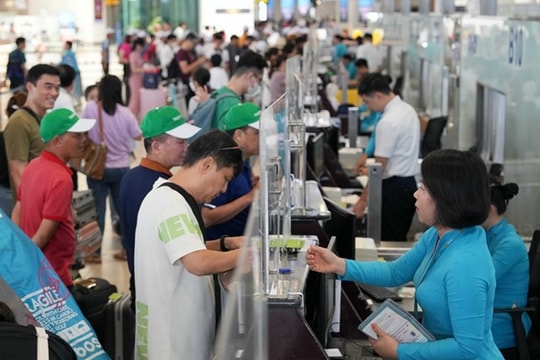 Vé máy bay 'khan hiếm' sát Tết, ngành hàng không bổ sung 19 máy bay, tăng chuyến