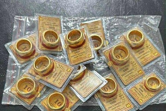 Giá vàng hôm nay 5.2: Thị trường đang chơi trò 'tàu lượn siêu tốc' với túi tiền người dân