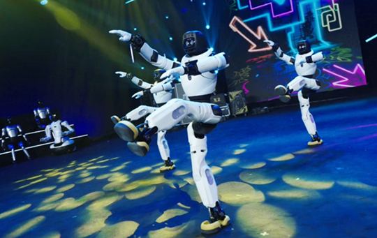 Agibot Night: Chương trình văn nghệ toàn robot đầu tiên trên thế giới