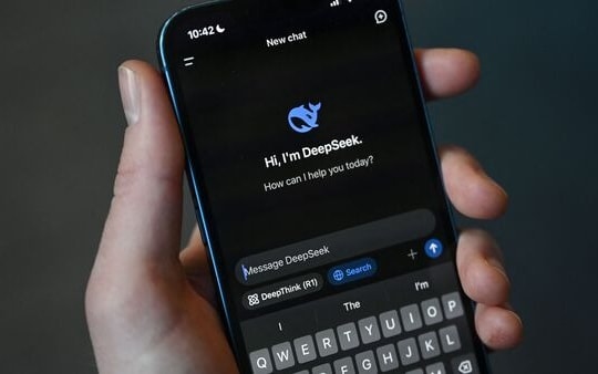 Nhiều dấu hỏi quanh việc DeepSeek gặp sự cố kéo dài 7 tiếng