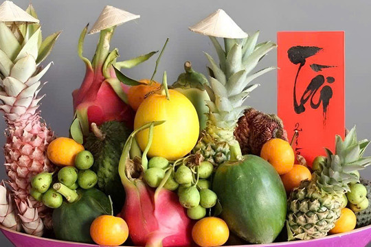 Chơi chữ hóm hỉnh trên mâm ngũ quả Tết miền Tây