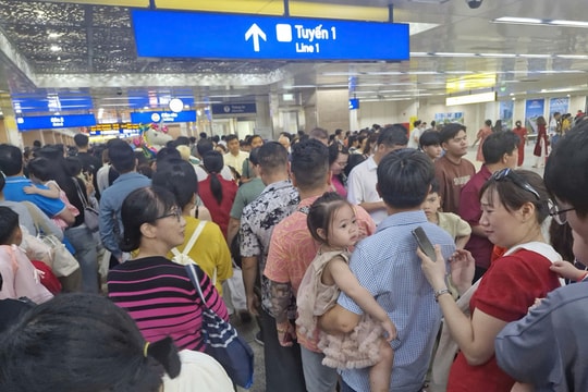 Ba ngày cao điểm Tết, Metro số 1 chở hơn 222.000 lượt khách
