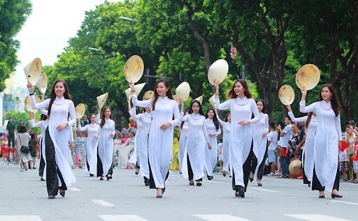 Văn hoá nhận thức lại để phát triển