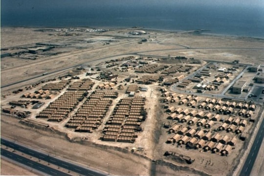 Vì sao Iran dồn dập trút tên lửa xuống căn cứ Mỹ tại Bahrain?