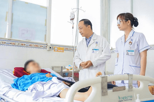 Giải mã ca đại phẫu “một thì”: Nẹp vít ổ cối cứu bệnh nhân đa chấn thương
