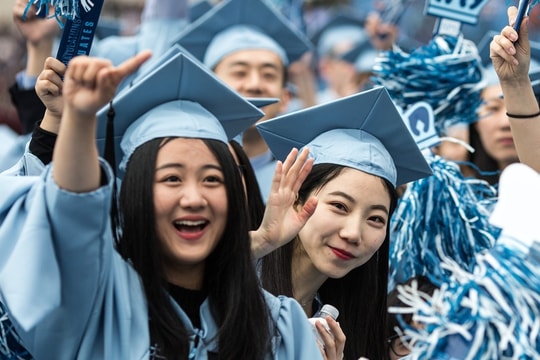 Dùng AI giải quyết bài toán 12,7 triệu sinh viên sắp tốt nghiệp