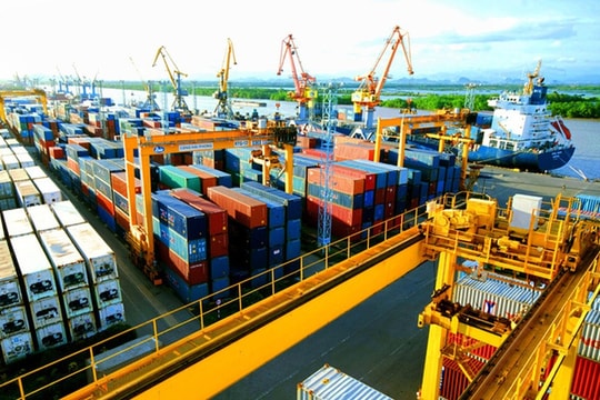 Logistics 'nghẹt thở' vì xung đột Trung Đông: Ngành Hải quan tiếp sức doanh nghiệp thế nào?