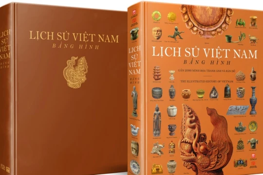 'Lịch sử Việt Nam bằng hình' đoạt Giải thưởng Sách Quốc gia lần thứ VIII