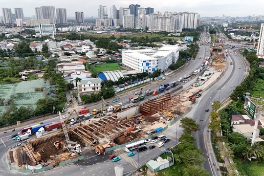 TP.HCM dồn sức khơi dòng vốn công, tháo nút thắt dự án