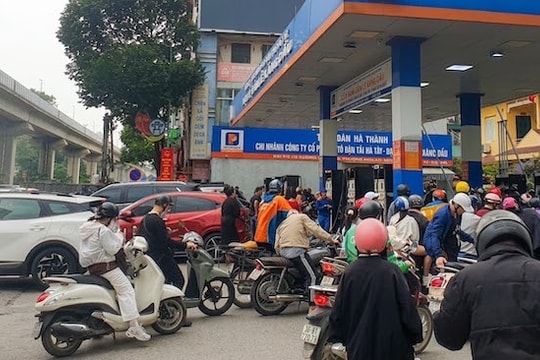 Thuế nhập khẩu về 0%, giá xăng dầu vì sao không giảm theo thuế?