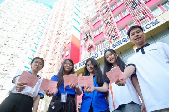 Bầu cử tại TP.HCM: đến 15h đã đạt gần 80%