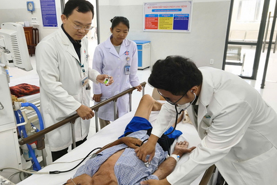 Đột quỵ giữa biển: Trực thăng vượt 200km trong “giờ vàng”, cứu sống du khách tại Côn Đảo