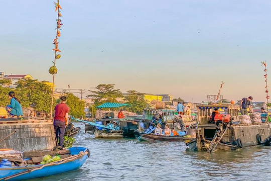Cần Thơ và định hướng phát triển du lịch đường sông