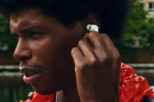 5 cài đặt 'ẩn' giúp nâng chất lượng âm thanh AirPods Pro 3