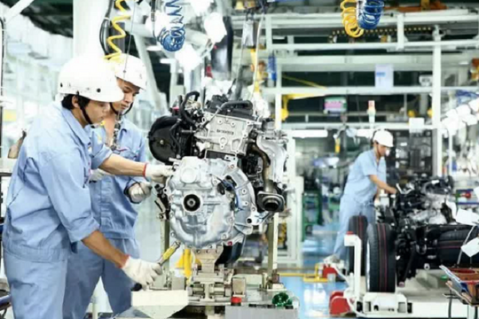 'Bão lửa' Trung Đông, TP.HCM vẫn hút gần 3 tỉ USD FDI