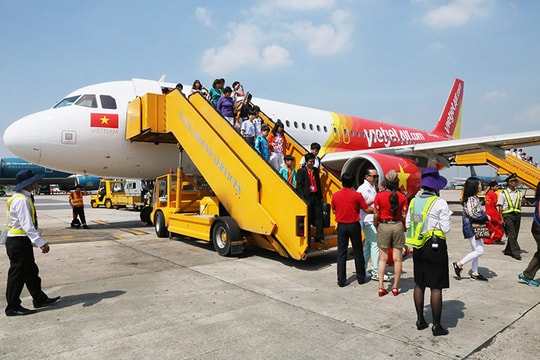 Bay nội địa sắp hết thời giá rẻ?